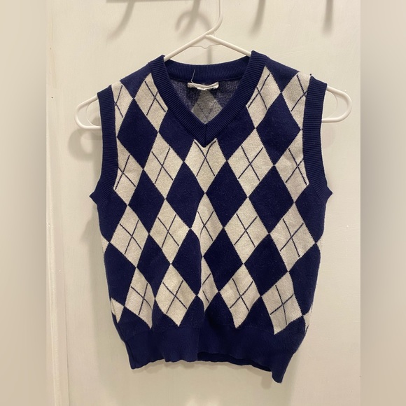 Tidal Nest Argyle Plaid Sweater Vest - Picture 4 of 7